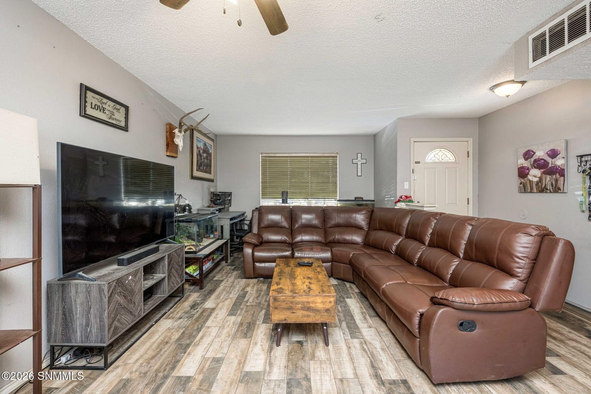1921 Louise Court, Las Cruces, NM 88001 photo 7