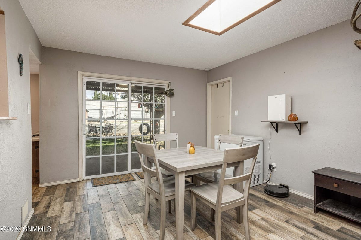 1921 Louise Court, Las Cruces, NM 88001 photo 8
