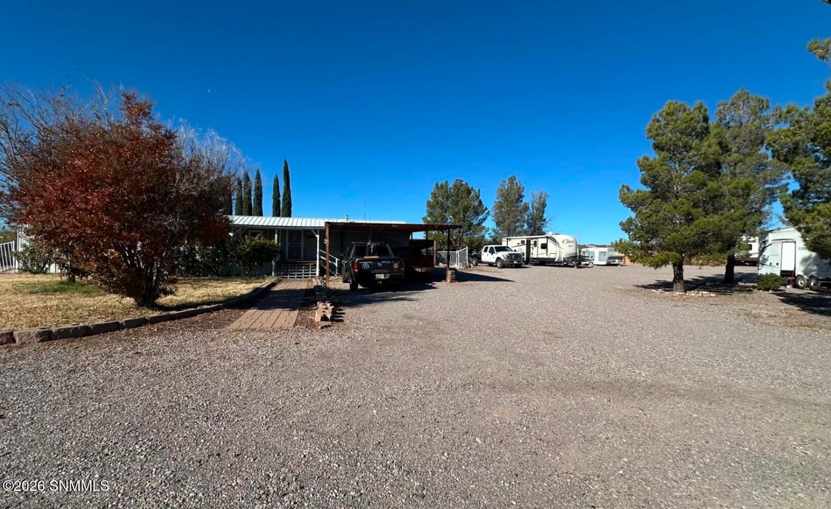 14422 Highway 187, Caballo, NM 87931 photo 5