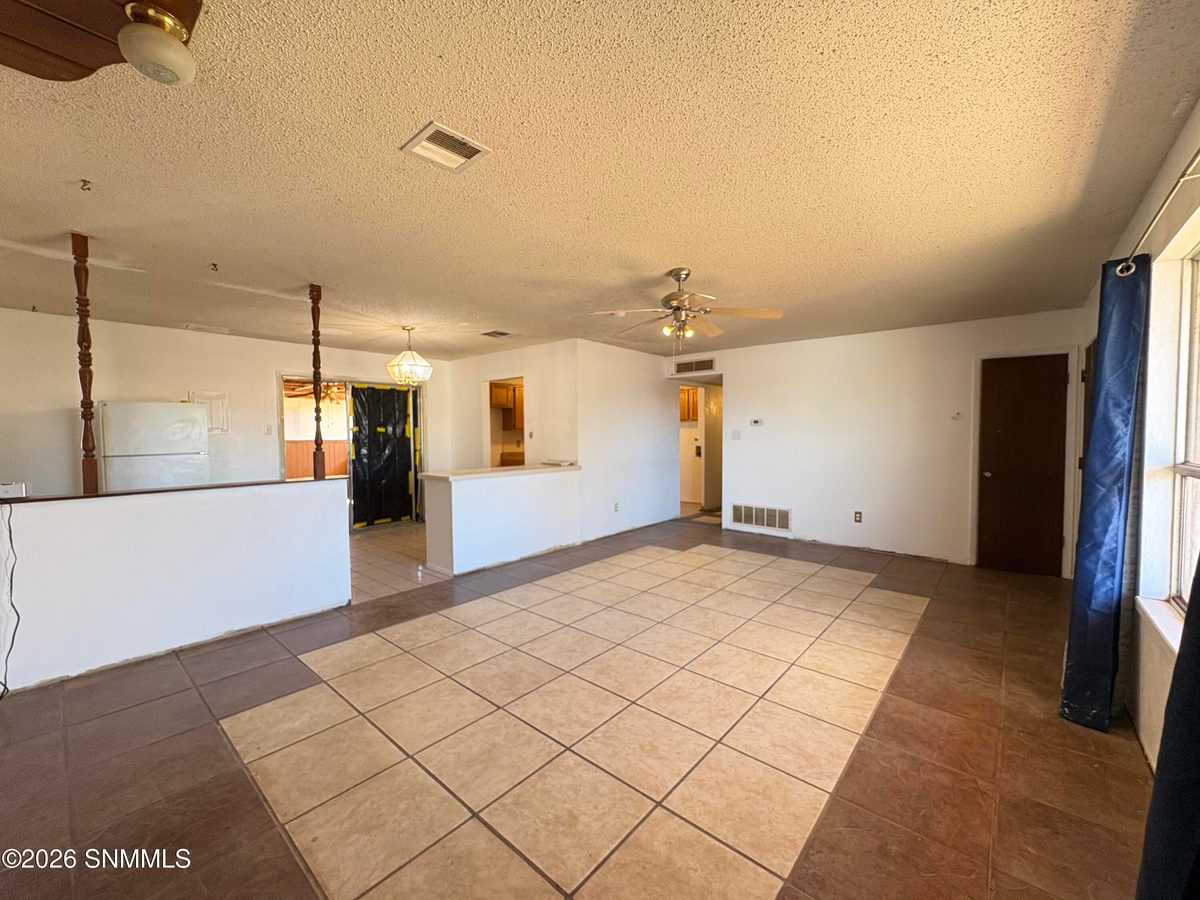 5050 Churchill Avenue, Las Cruces, NM 88011 photo 9