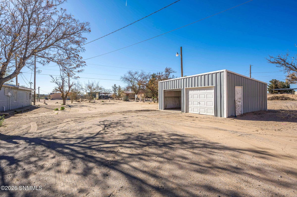 370 E Ohara Road, Anthony, NM 88021 photo 11