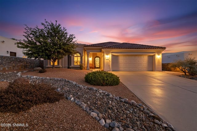 4480 Maricopa Circle, Las Cruces, NM – 3 bedroom, 2,215 sqft single family residence for sale at $394,000