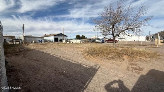 2165 Chiquita Street, Las Cruces, NM 88001 photo 4