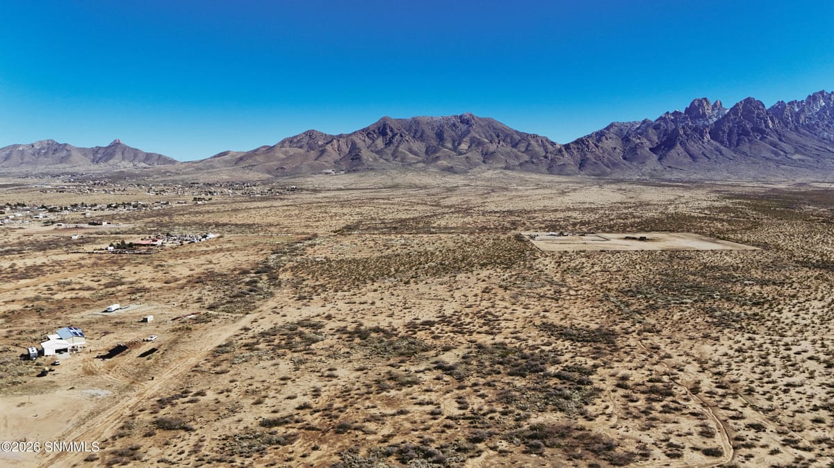 9220 Floret Lane, Las Cruces, NM 88011 photo 1