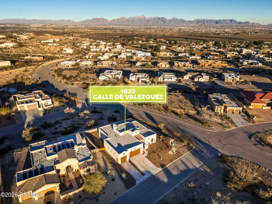 1622 Calle De Valezquez, Las Cruces, NM 88007 photo 2