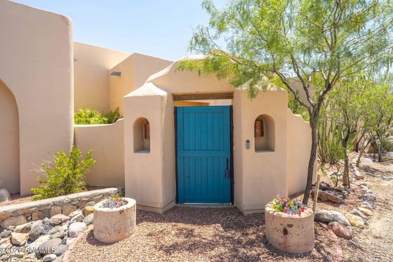 5944 Dusty Prints Road, Las Cruces, NM 88007 photo 3