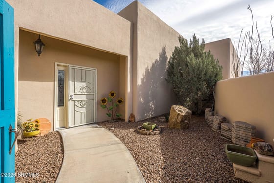 5944 Dusty Prints Road, Las Cruces, NM 88007 photo 4