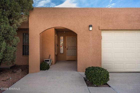 2194 Frontier Drive, Las Cruces, NM 88011 photo 4