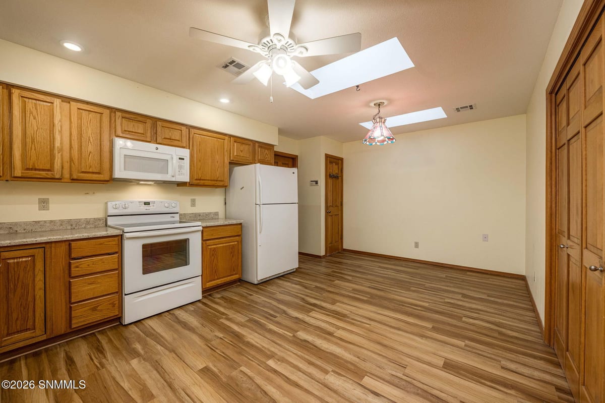 2434 El Dorado Court, Las Cruces, NM 88011 photo 11