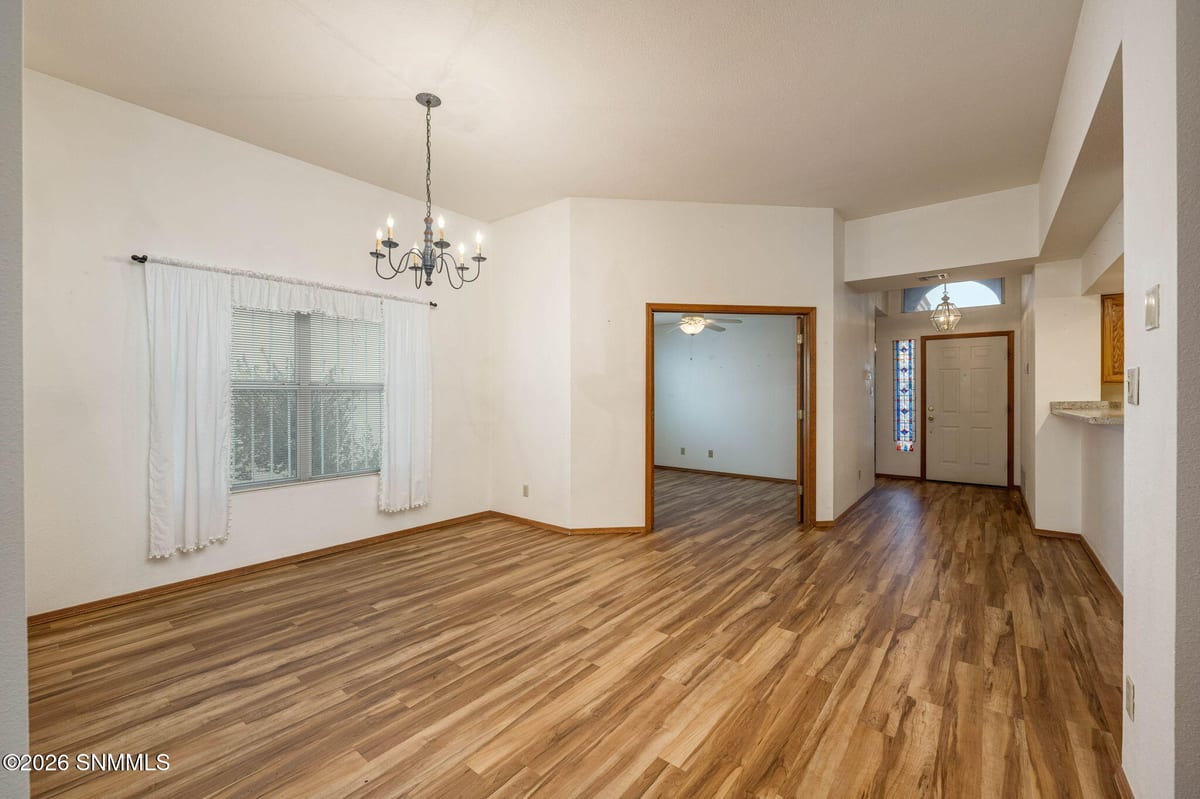 2434 El Dorado Court, Las Cruces, NM 88011 photo 5