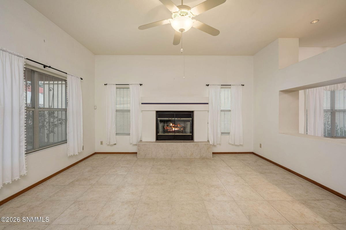 2434 El Dorado Court, Las Cruces, NM 88011 photo 7