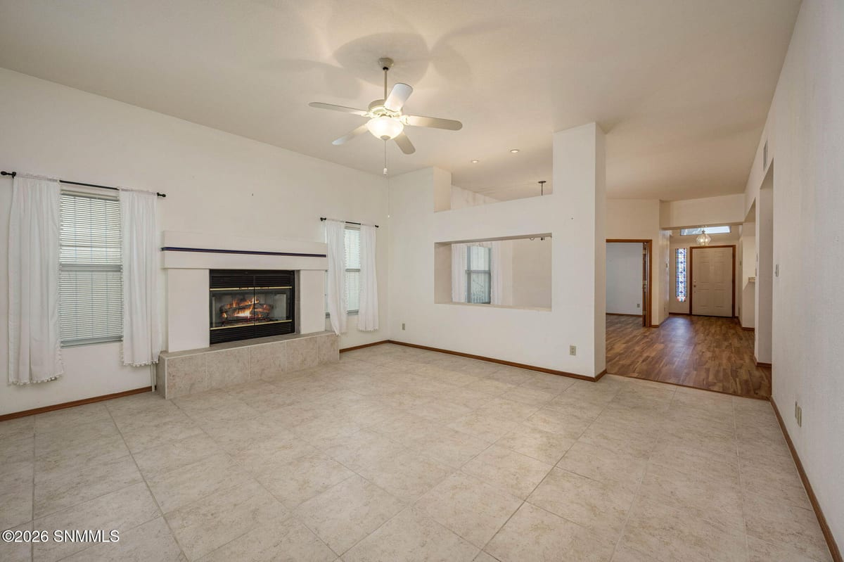 2434 El Dorado Court, Las Cruces, NM 88011 photo 8