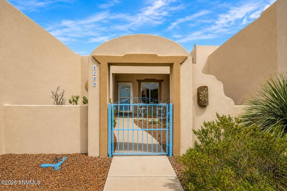 4300 Diamondback Drive, Las Cruces, NM 88011 photo 3