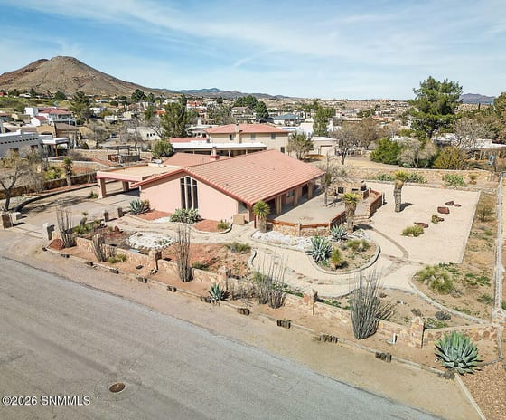 6621 Vista Hermosa, Las Cruces, NM 88007 photo 2