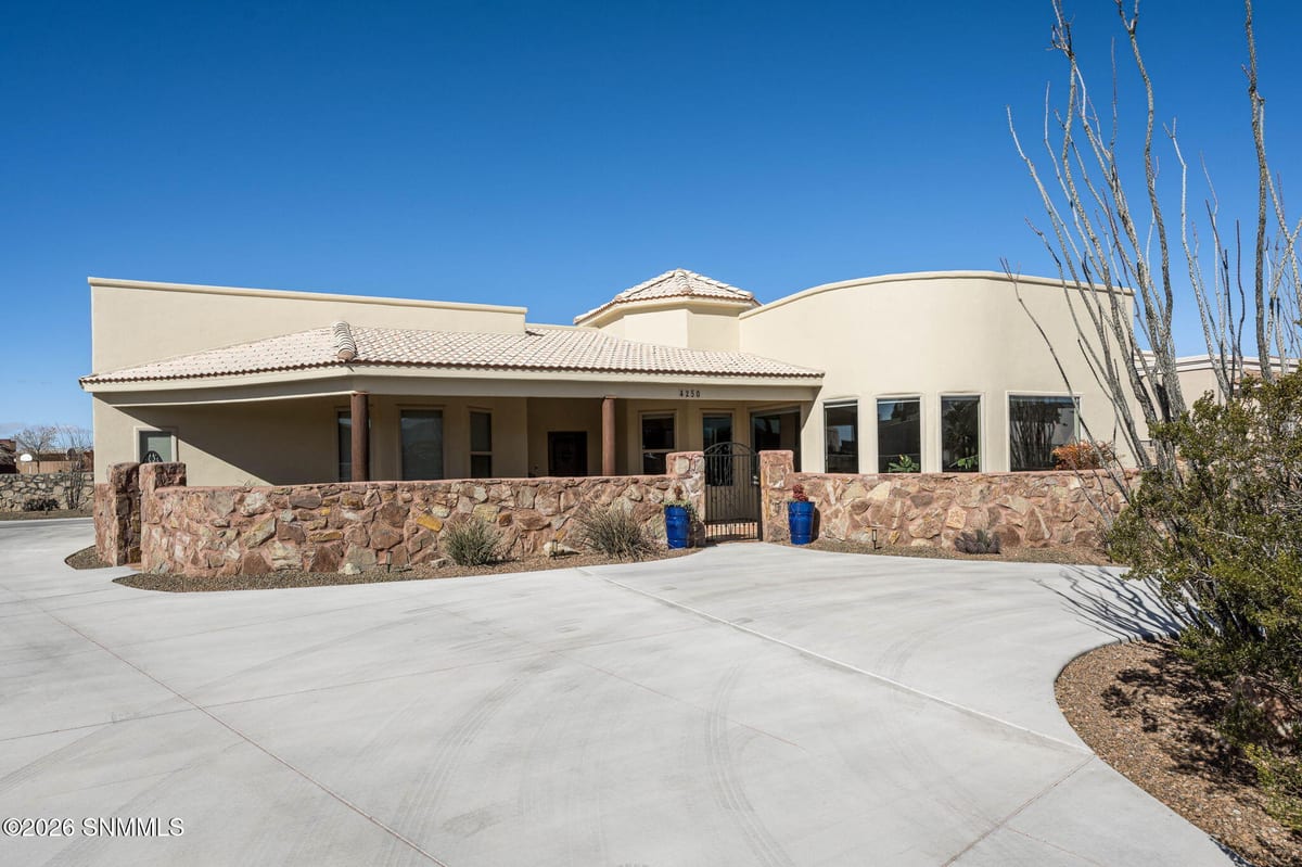 4250 Salvia Loop, Las Cruces, NM 88011 photo 1