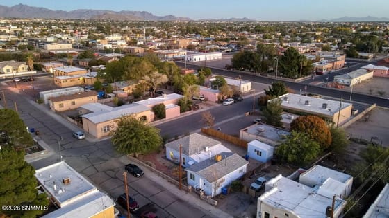 306 S San Pedro Street, Las Cruces, NM 88001 photo 2