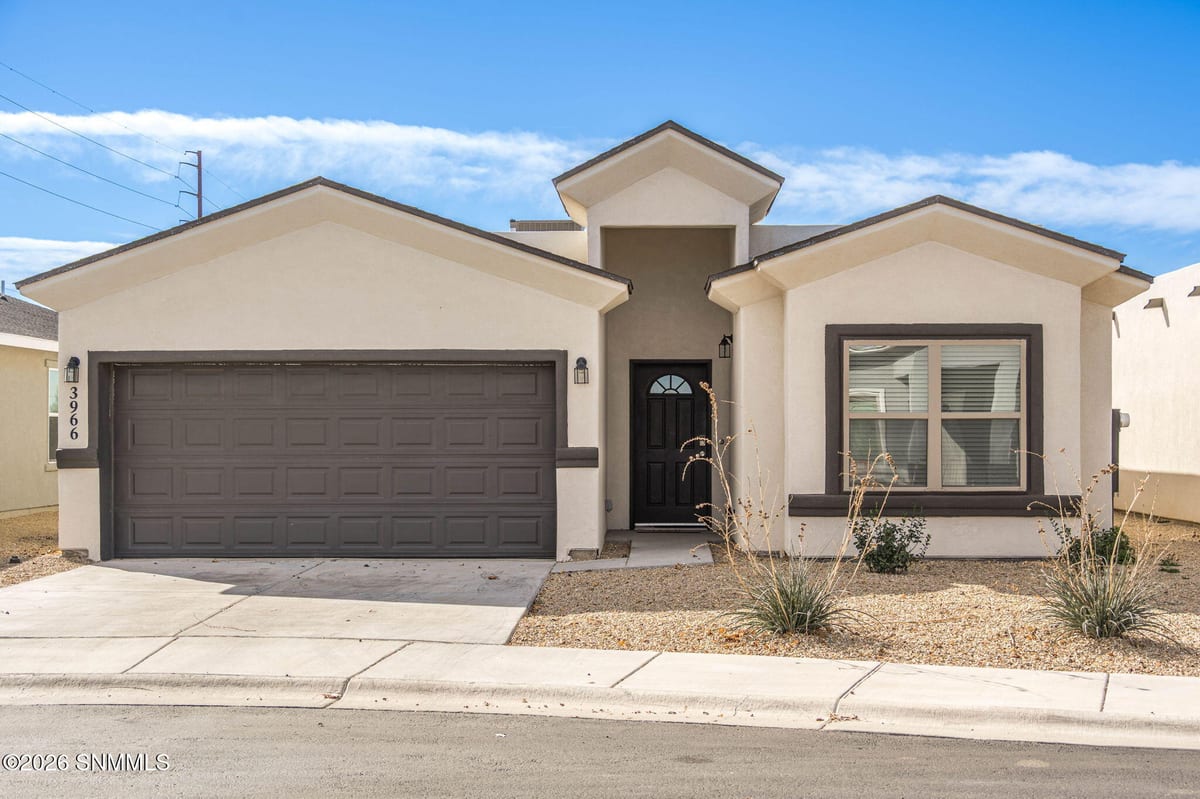 3966 Caspian Road, Las Cruces, NM 88012 photo 1