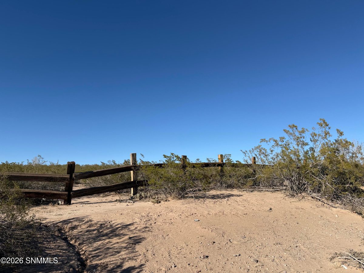Lot 32A Webb Road, Las Cruces, NM 88001 photo 1