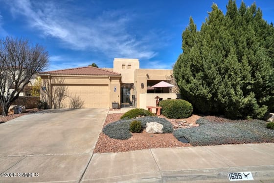 1695 Boulders Drive, Las Cruces, NM 88011 photo 3