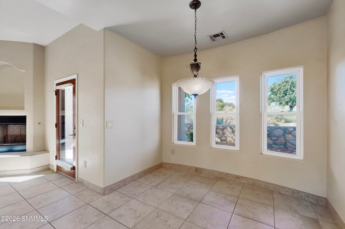 1531 Fairway Village Drive, Las Cruces, NM 88007 photo 9