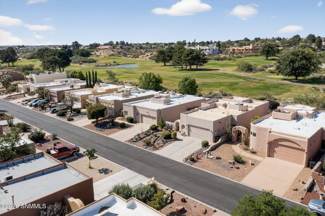 1531 Fairway Village Drive, Las Cruces, NM – 3 bedroom, 1,696 sqft single family residence for sale at $354,000