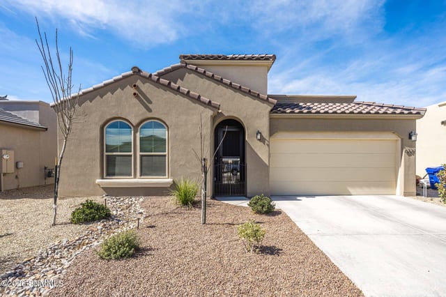 6229 Bayberry Road, Las Cruces, NM – 3 bedroom, 1,863 sqft single family residence for sale at $344,000