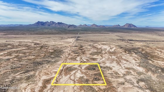 5745 Salina Road, Las Cruces, NM 88012 photo 2