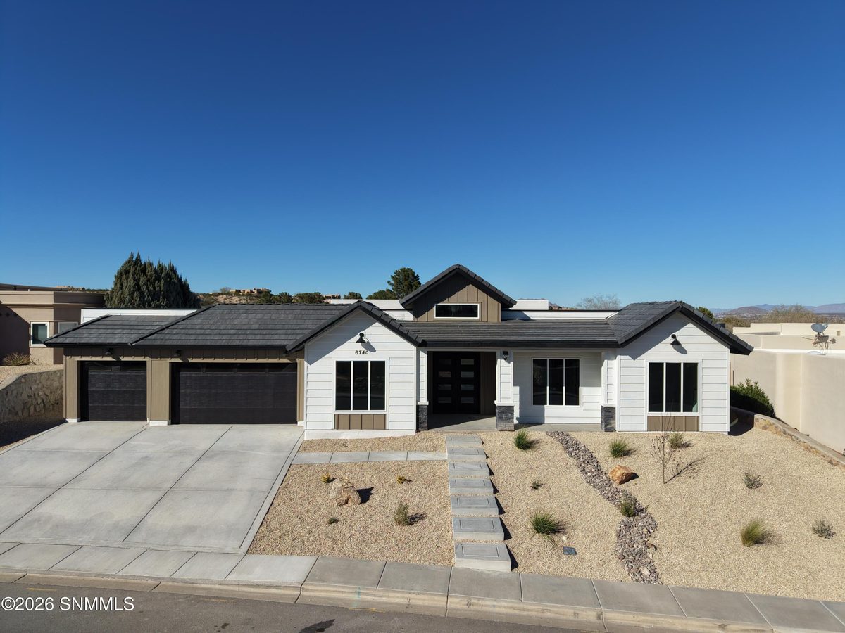 6740 Via Emma, Las Cruces, NM 88007 photo 1