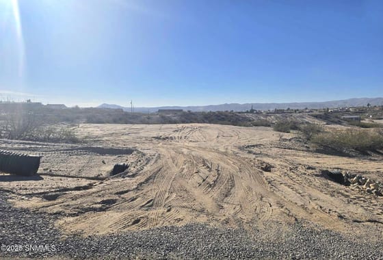 5335 Pistolero Place, Las Cruces, NM 88012 photo 3