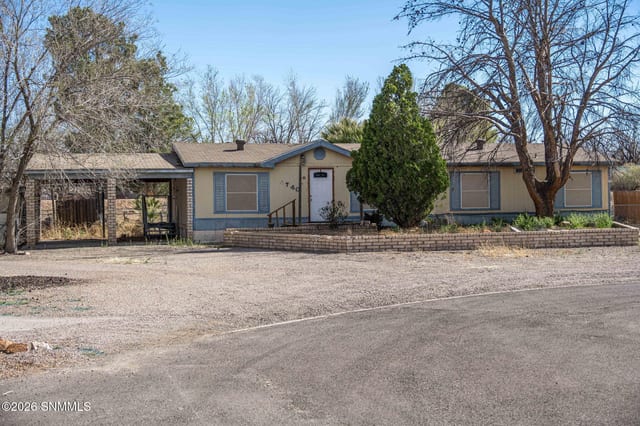 4740 Country Place, Las Cruces, NM – 3 bedroom, 1,568 sqft manufactured home for sale at $165,000