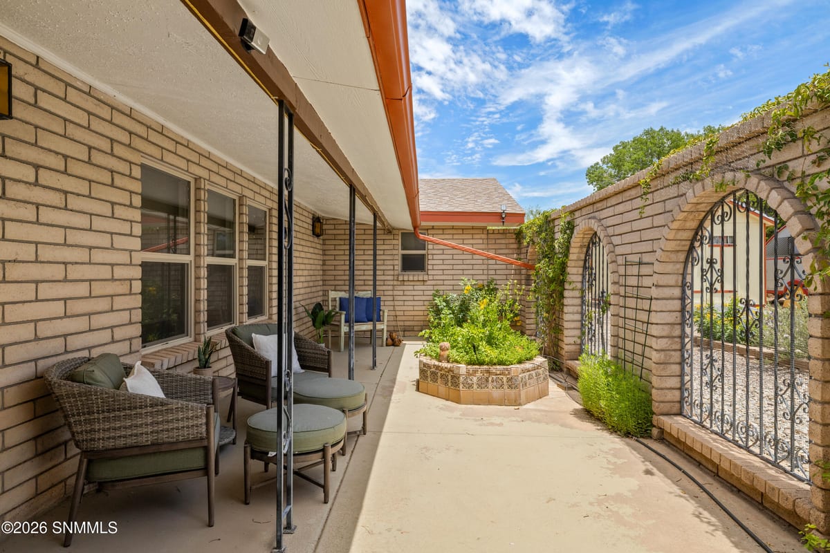 4643 Sandalwood Drive, Las Cruces, NM 88011 photo 7