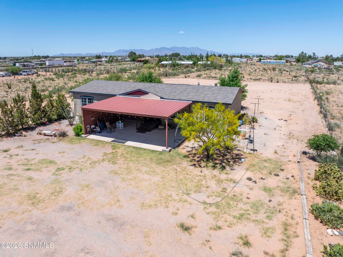 632 Luna Azul Drive #2, Chaparral, NM 88081 photo 5