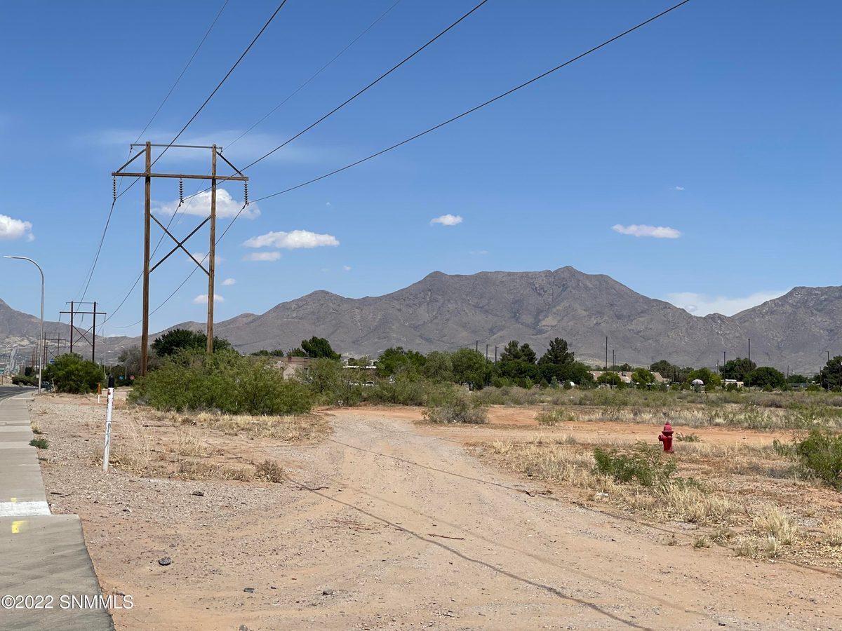 5850 E Bataan Memorial, Las Cruces, NM 88011 photo 3