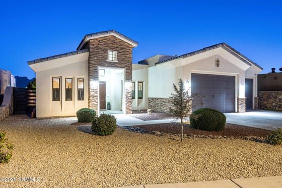 4366 Purple Sage Drive, Las Cruces, NM 88011 photo 2