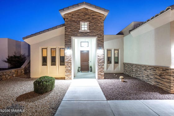4366 Purple Sage Drive, Las Cruces, NM 88011 photo 3
