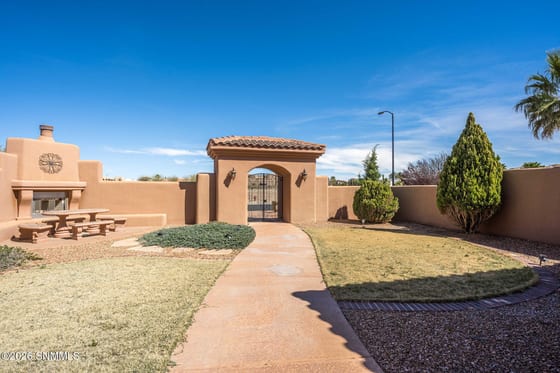 4280 Venetian Loop, Las Cruces, NM 88011 photo 2