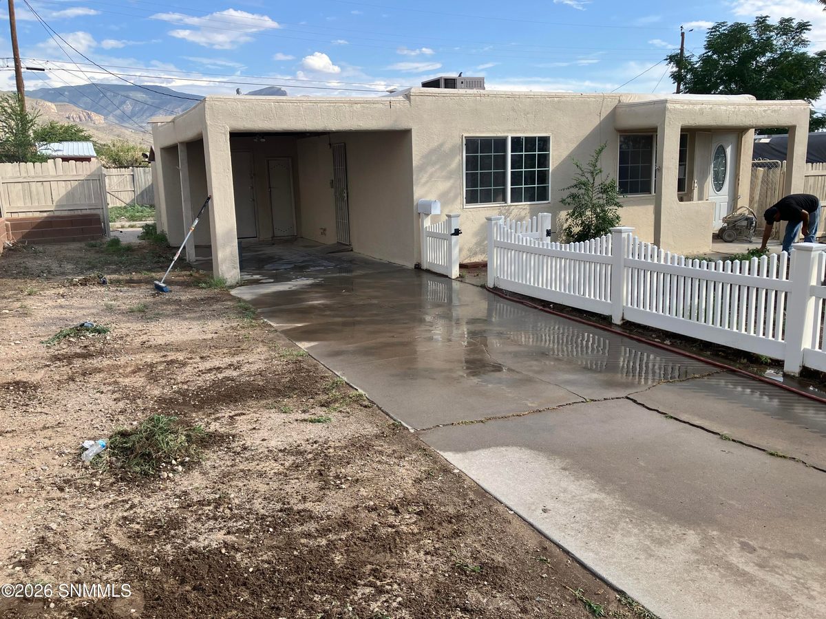 1902 Bellamah Drive, Alamogordo, NM 88310 photo 1