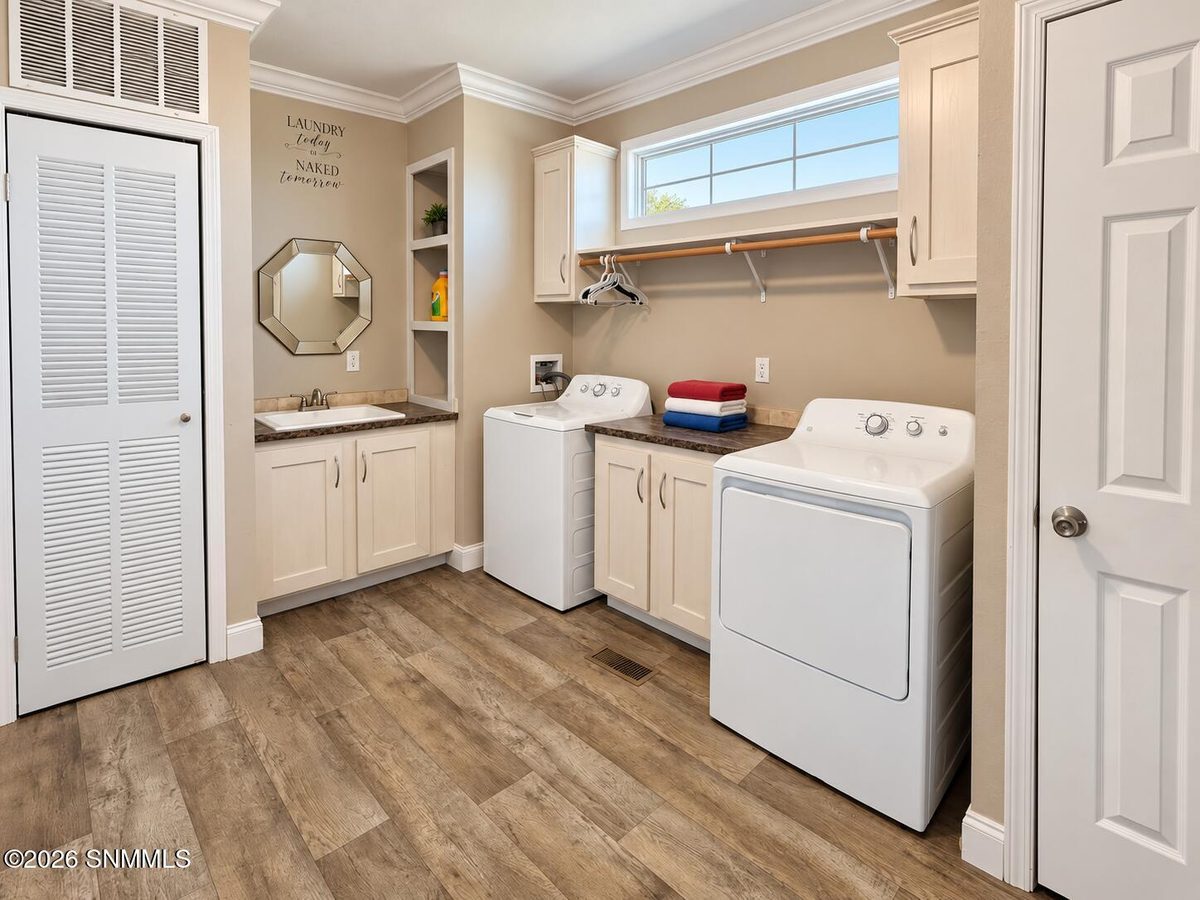 1106 N Tornillo Street, Las Cruces, NM 88001 photo 11