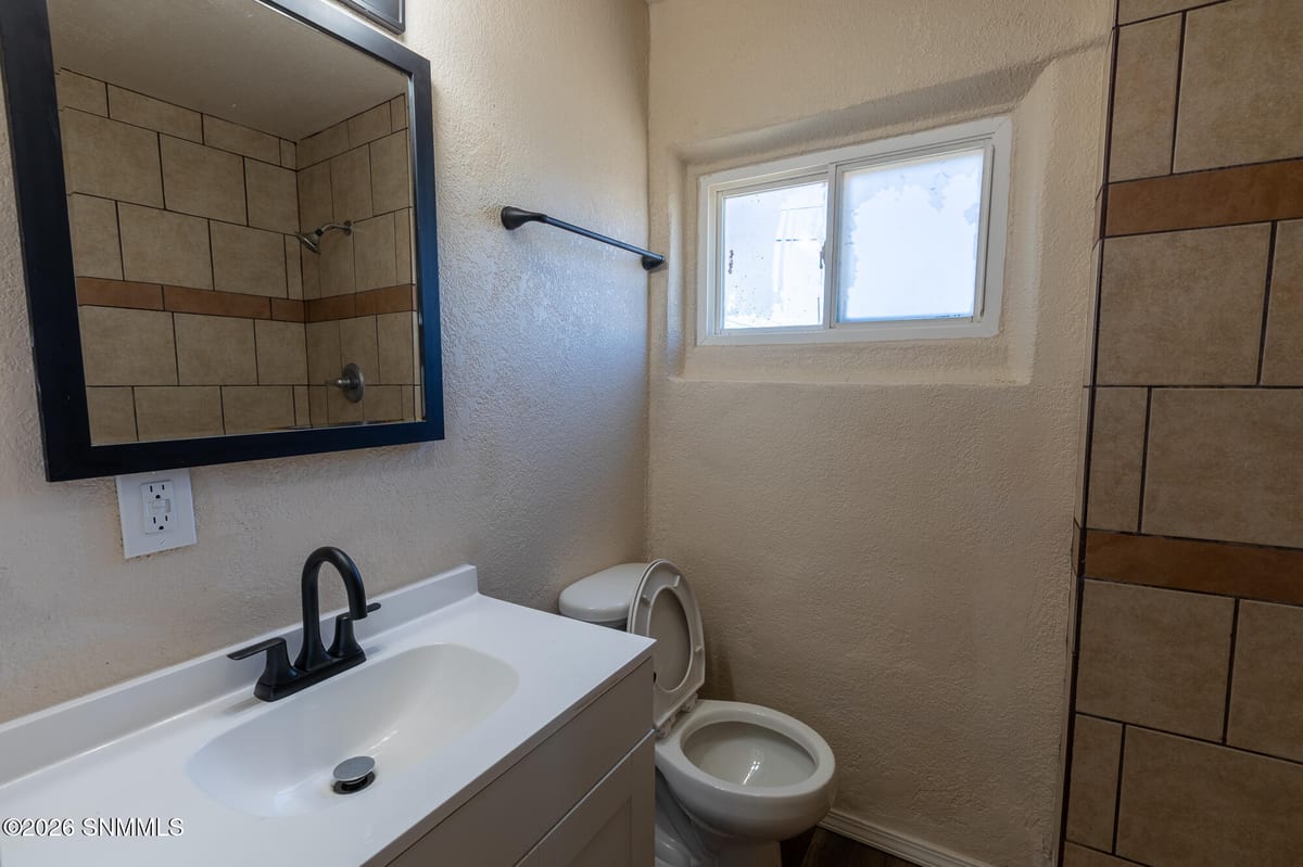 1220 W Hall Avenue, Las Cruces, NM 88005 photo 11