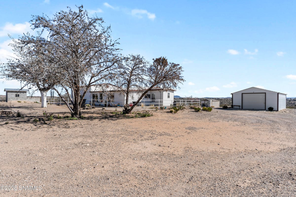 865 Highway 181, Truth or Consequences, NM 87901 photo 4