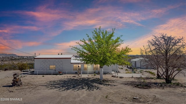 865 Highway 181, Truth or Consequences, NM – 3 bedroom, 1,928 sqft single family residence for sale at $293,500