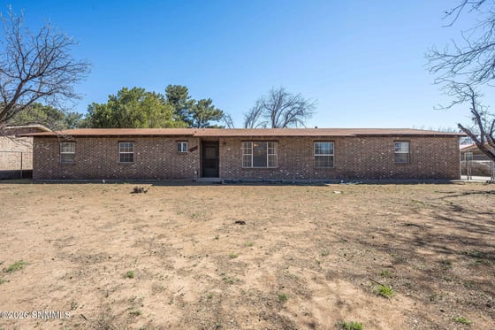 340 Clover Drive, Las Cruces, NM 88001 photo 5