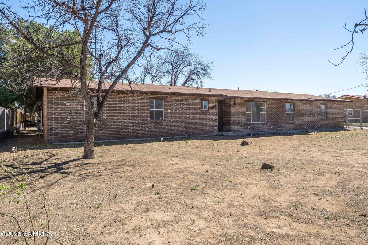 340 Clover Drive, Las Cruces, NM 88001 photo 6