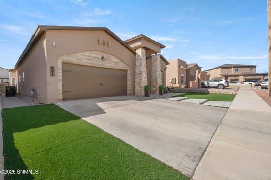 621 La Entrada Circle, Sunland Park, NM 88063 photo 4