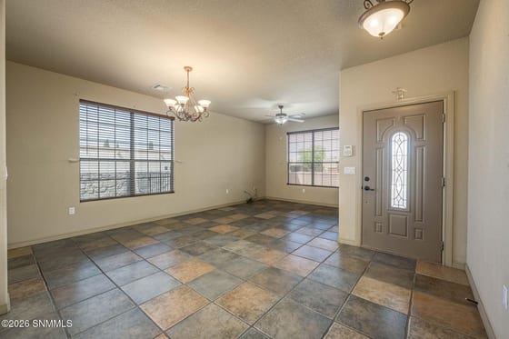 2236 Calais Avenue, Las Cruces, NM 88011 photo 2
