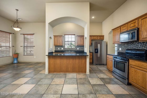 2236 Calais Avenue, Las Cruces, NM 88011 photo 3