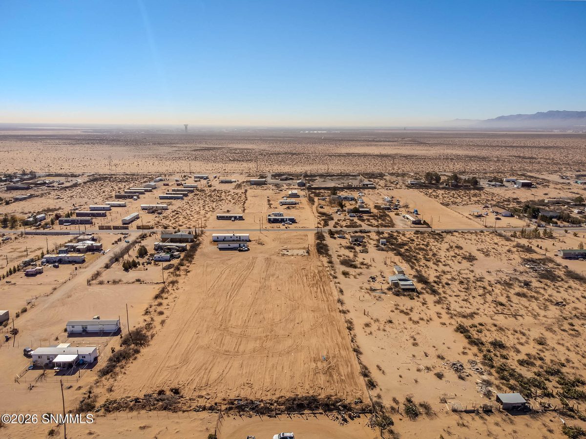 800 Amador Drive, Chaparral, NM 88081 photo 6