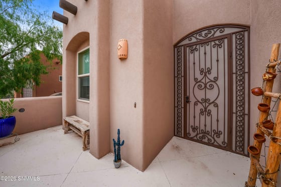 8109 Willow Bloom Circle, Las Cruces, NM 88007 photo 2