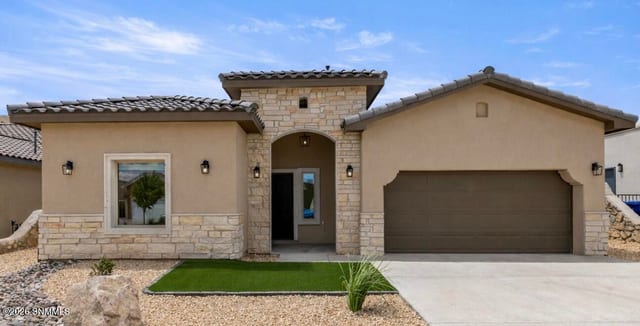 3730 Portrait Street, Las Cruces, NM – 4 bedroom, 2,250 sqft single family residence for sale at $465,000