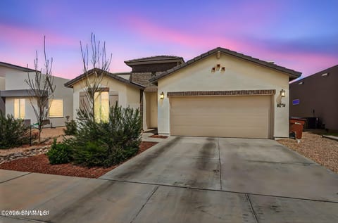 6274 Recoleta Road, Las Cruces, NM home for sale at $330,000